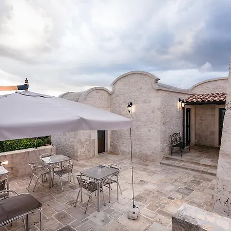 Trulli Magravì - Apparthotel-3